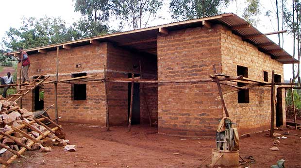 Simple Earth Block Home